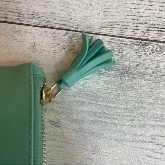 Rachel Pally In Paradise Limited Edition Reversible Fold Down Clutch - Picture 4 of 7